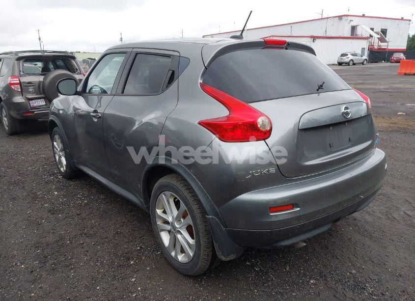 Photo 3 of 2014 Nissan Juke SL (VIN JN8AF5MV1ET359390)