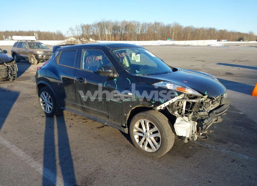 2014 Nissan Juke SV (VIN JN8AF5MV1ET363536) main photo