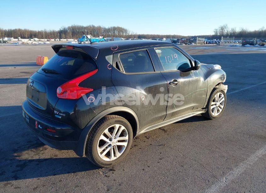 Photo 4 of 2014 Nissan Juke SV (VIN JN8AF5MV1ET363536)