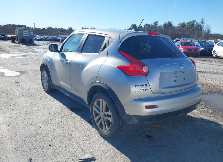 Photo 3 of 2011 Nissan Juke SL (VIN JN8AF5MV2BT014249)