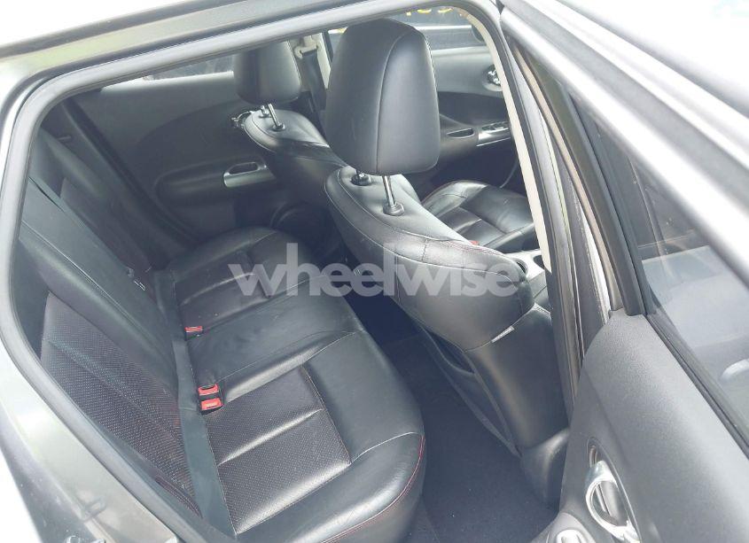 Photo 8 of 2011 Nissan Juke SL (VIN JN8AF5MV2BT016406)