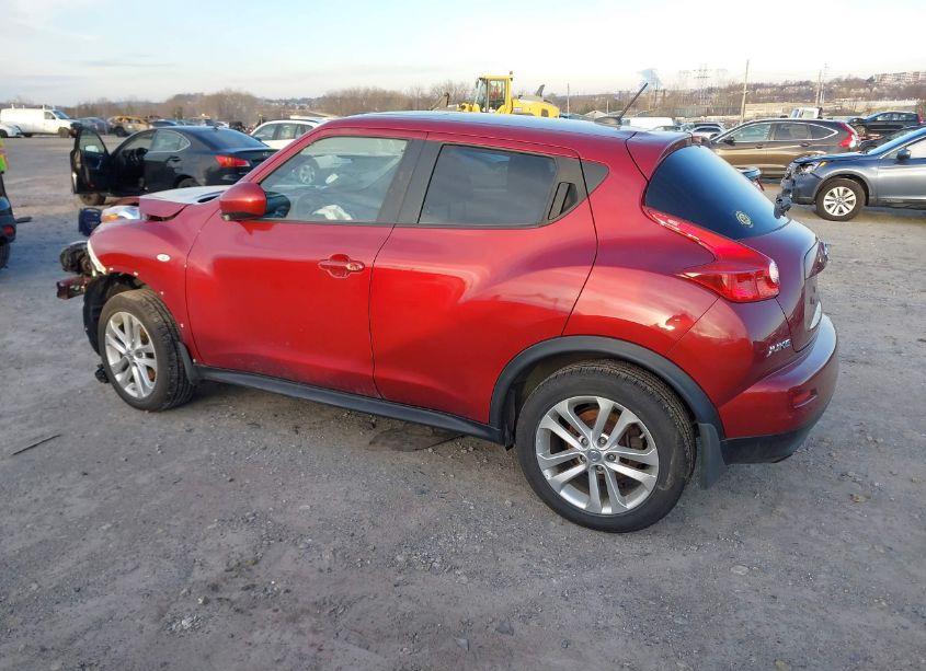 Photo 3 of 2011 Nissan Juke SL (VIN JN8AF5MV2BT016471)