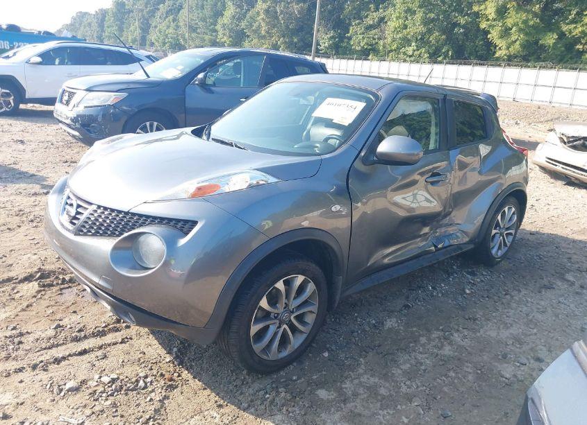 Photo 2 of 2011 Nissan Juke SL (VIN JN8AF5MV2BT018625)