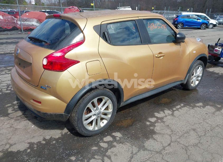 Photo 4 of 2013 Nissan Juke S (VIN JN8AF5MV2DT206502)