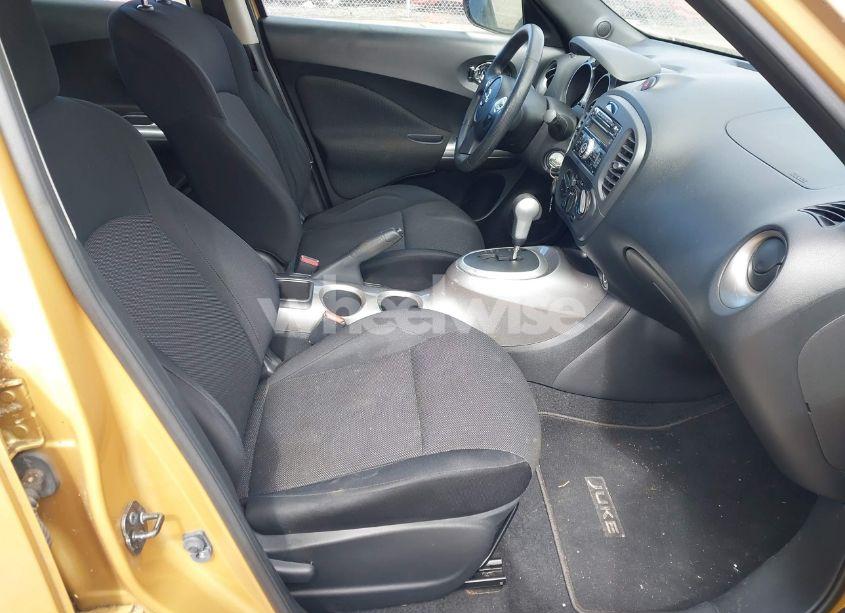 Photo 5 of 2013 Nissan Juke S (VIN JN8AF5MV2DT206502)