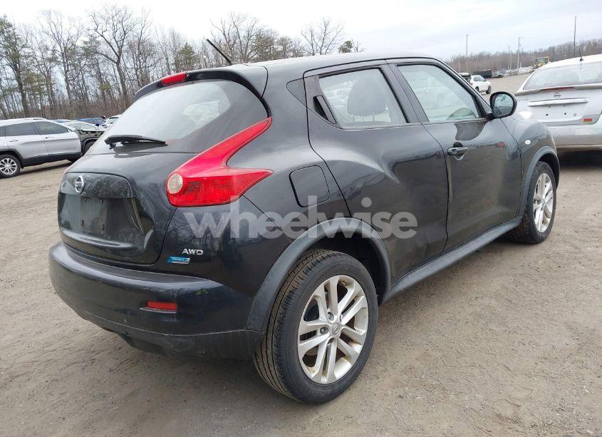 Photo 4 of 2013 Nissan Juke S (VIN JN8AF5MV2DT207343)