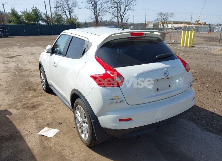 Photo 3 of 2014 Nissan Juke SL (VIN JN8AF5MV2ET355896)