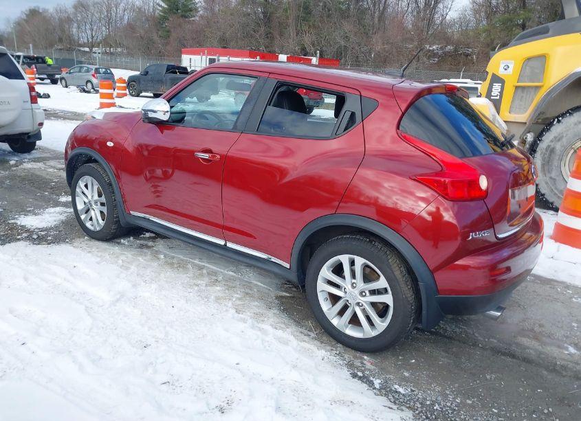 Photo 3 of 2014 Nissan Juke SL (VIN JN8AF5MV2ET356059)