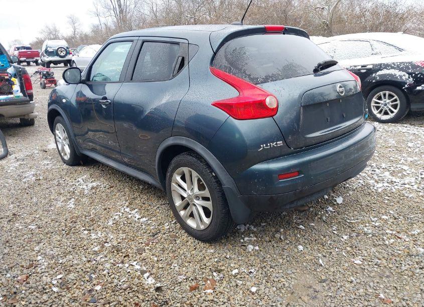 Photo 3 of 2014 Nissan Juke SV (VIN JN8AF5MV2ET480901)
