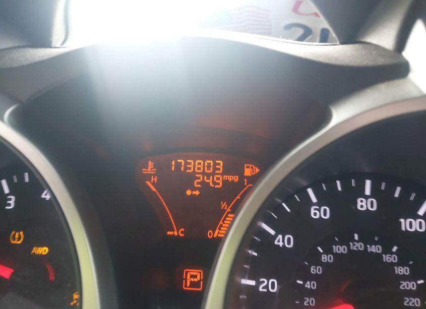 Photo 16 of 2015 Nissan Juke S (VIN JN8AF5MV2FT565030)