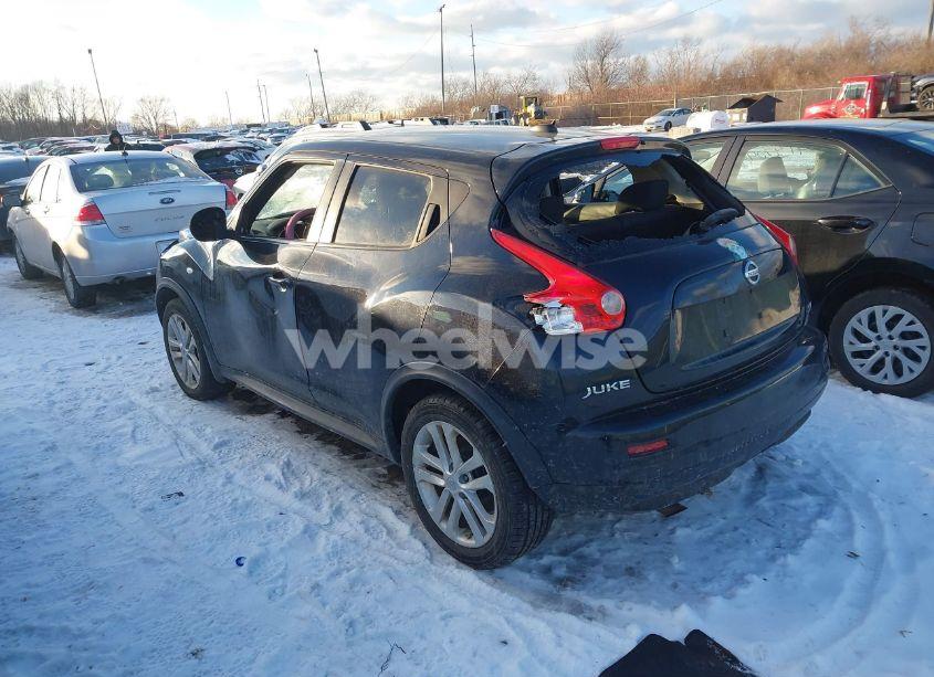 Photo 3 of 2011 Nissan Juke SV (VIN JN8AF5MV3BT012705)