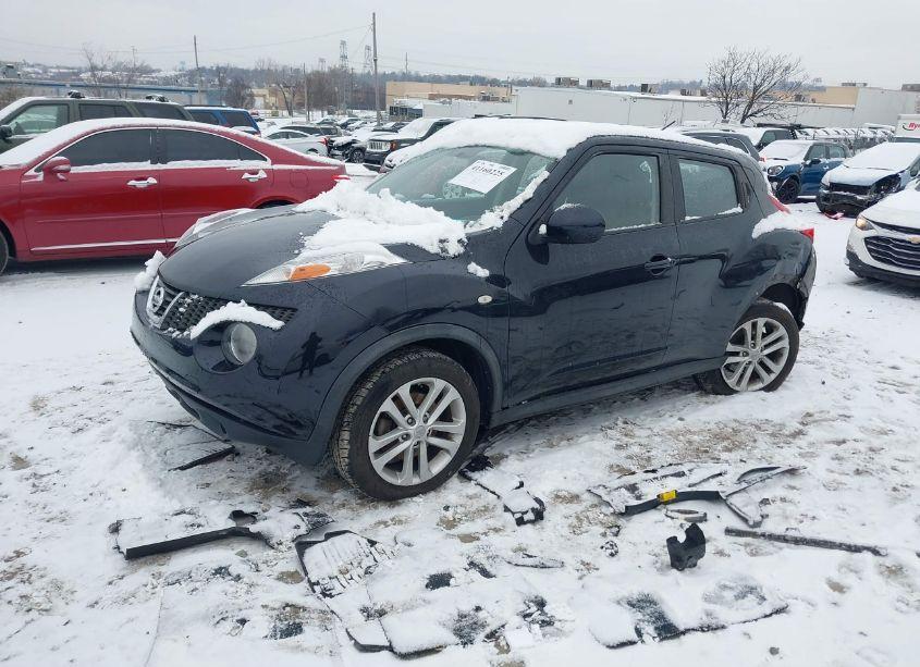 Photo 2 of 2011 Nissan Juke S (VIN JN8AF5MV3BT023591)