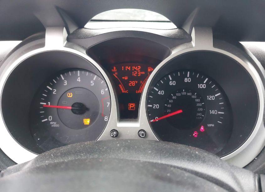 Photo 7 of 2011 Nissan Juke S (VIN JN8AF5MV3BT023591)