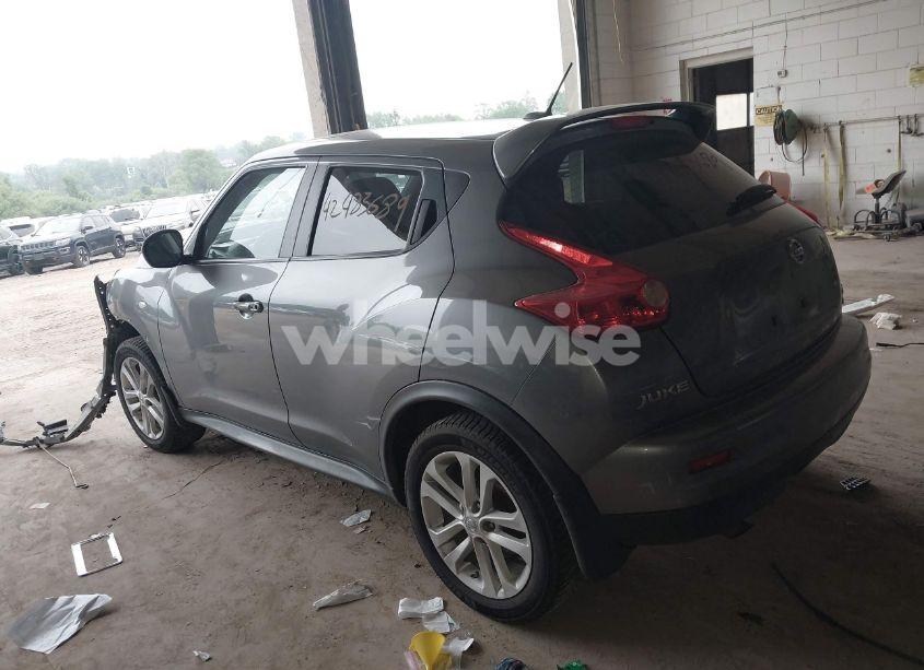 Photo 3 of 2013 Nissan Juke SV (VIN JN8AF5MV3DT223549)