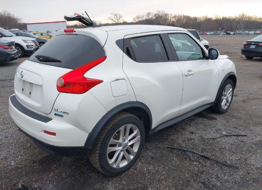 Photo 4 of 2013 Nissan Juke SL (VIN JN8AF5MV3DT224944)