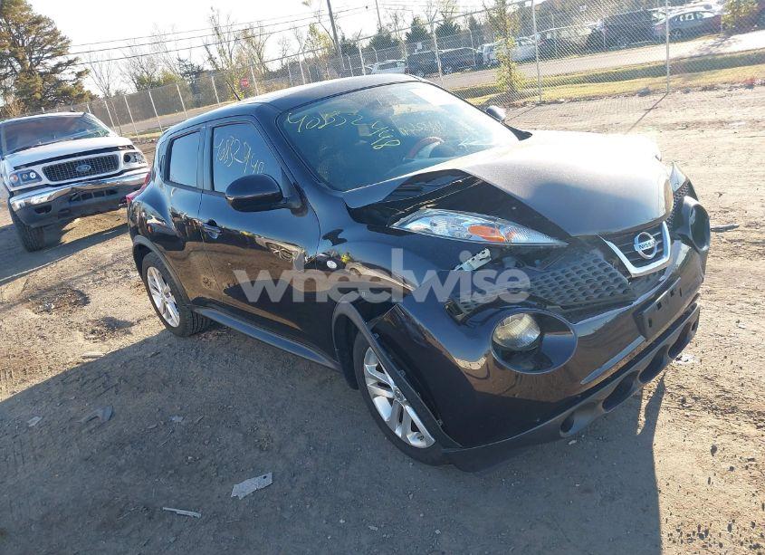 2014 Nissan Juke SV (VIN JN8AF5MV3ET359780) main photo