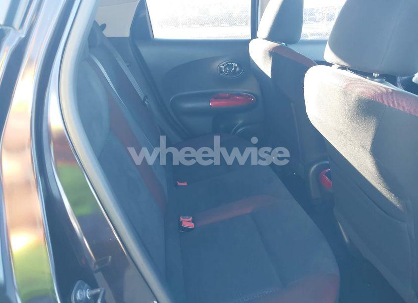 Photo 8 of 2014 Nissan Juke SV (VIN JN8AF5MV3ET359780)