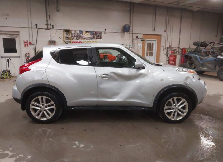 Photo 13 of 2014 Nissan Juke S (VIN JN8AF5MV3ET481121)