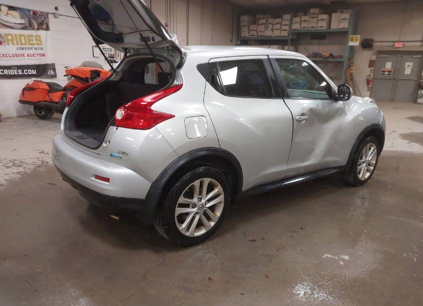 Photo 4 of 2014 Nissan Juke S (VIN JN8AF5MV3ET481121)