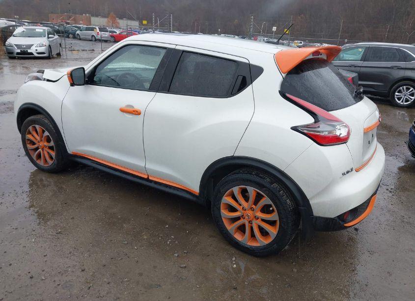 Photo 3 of 2015 Nissan Juke SL (VIN JN8AF5MV3FT550794)