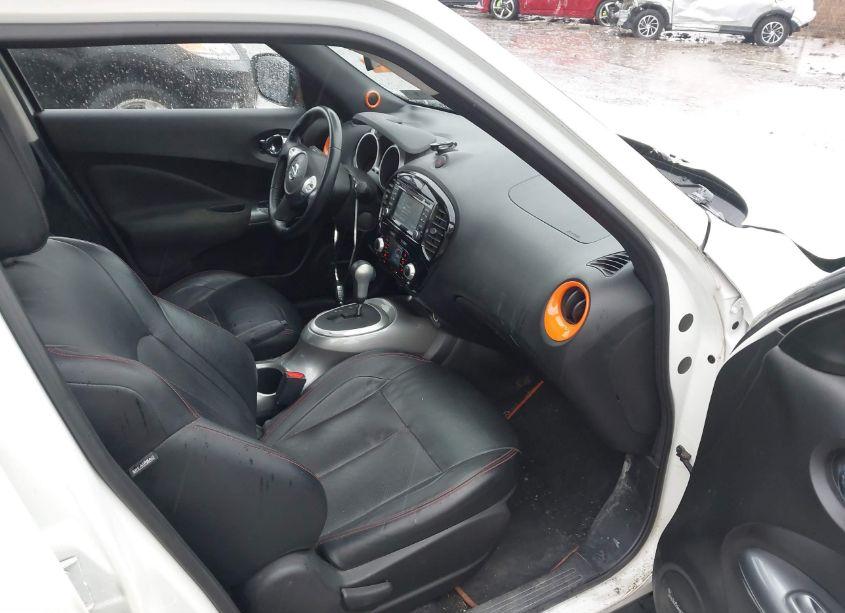 Photo 5 of 2015 Nissan Juke SL (VIN JN8AF5MV3FT550794)
