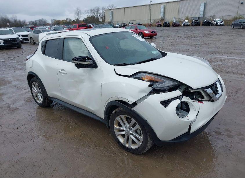 2015 Nissan Juke SL (VIN JN8AF5MV3FT553128) main photo