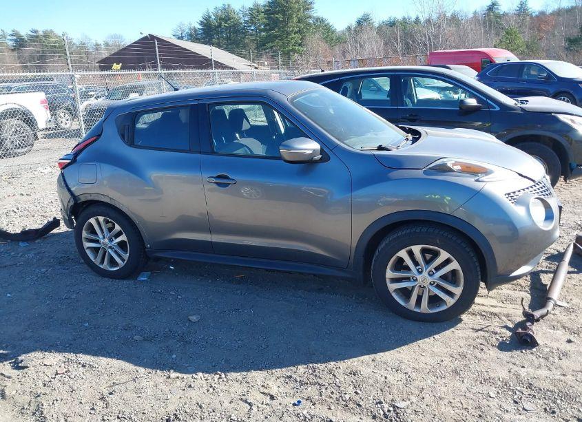 Photo 13 of 2015 Nissan Juke S (VIN JN8AF5MV3FT556207)
