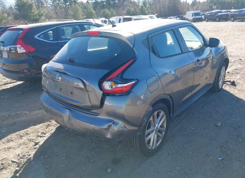 Photo 4 of 2015 Nissan Juke S (VIN JN8AF5MV3FT556207)