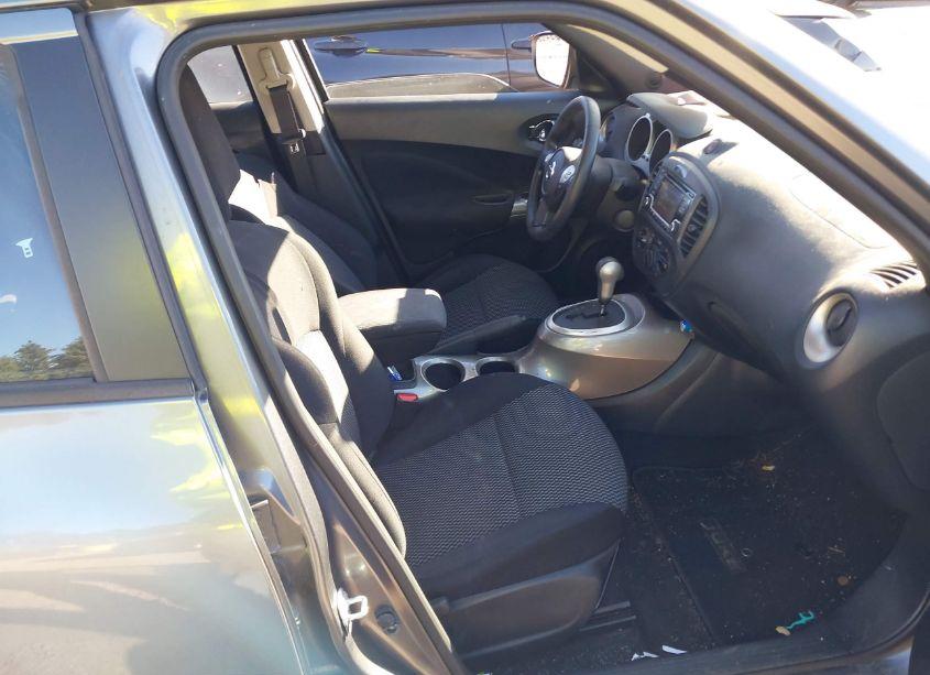 Photo 5 of 2015 Nissan Juke S (VIN JN8AF5MV3FT556207)