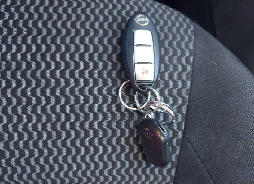 Photo 11 of 2015 Nissan Juke S (VIN JN8AF5MV3FT564811)