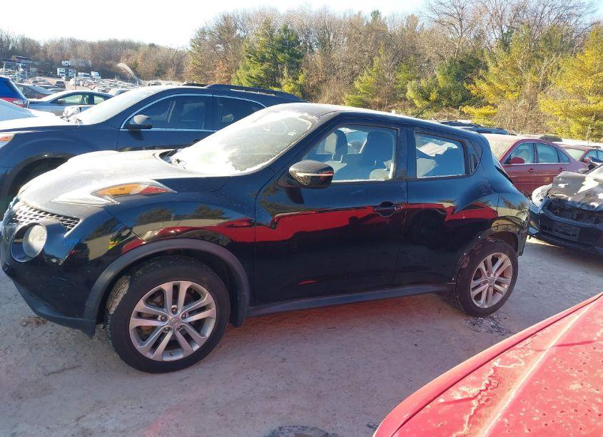 Photo 14 of 2015 Nissan Juke S (VIN JN8AF5MV3FT564811)