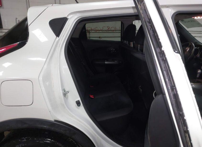 Photo 8 of 2017 Nissan Juke SV (VIN JN8AF5MV3HT751078)