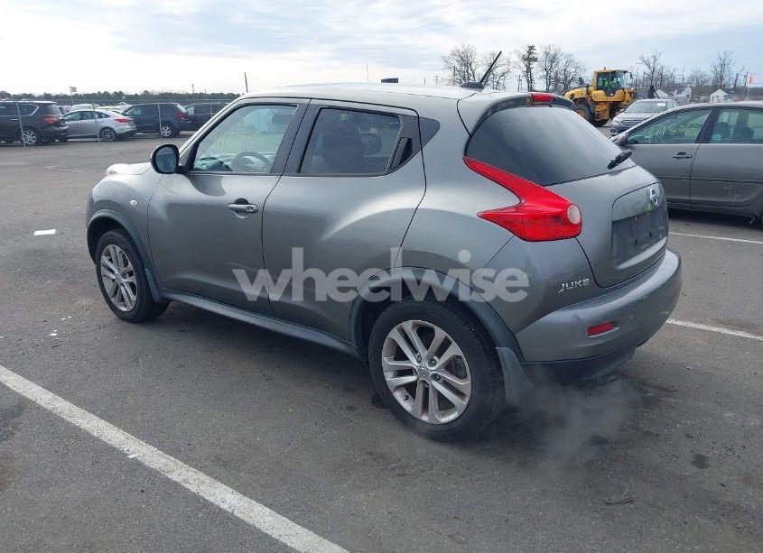 Photo 3 of 2011 Nissan Juke SL (VIN JN8AF5MV4BT015239)