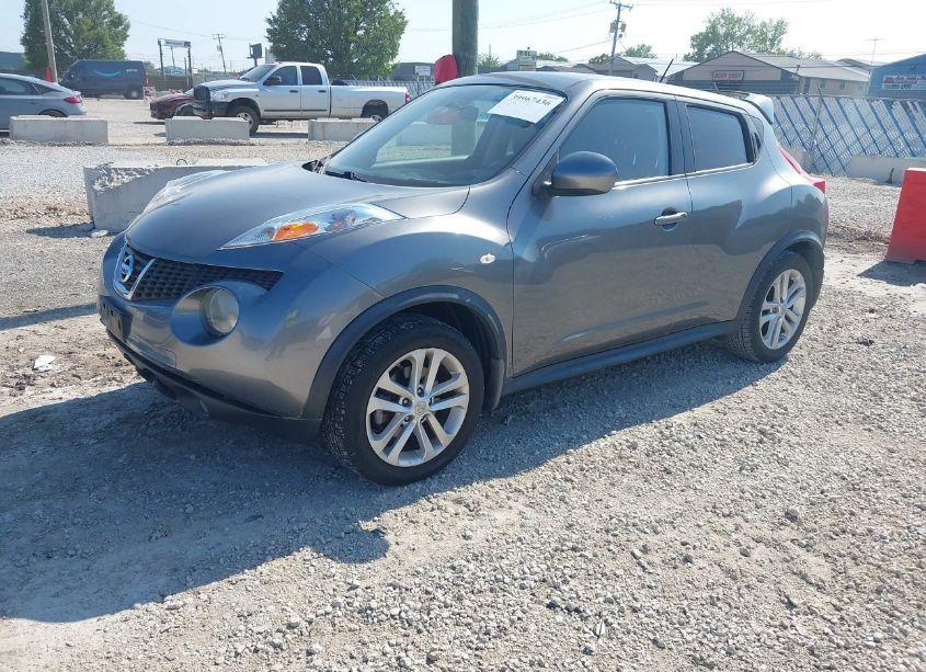 Photo 2 of 2011 Nissan Juke SL (VIN JN8AF5MV4BT025009)