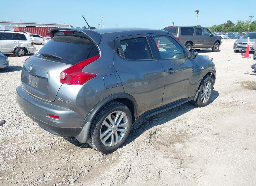 Photo 4 of 2011 Nissan Juke SL (VIN JN8AF5MV4BT025009)