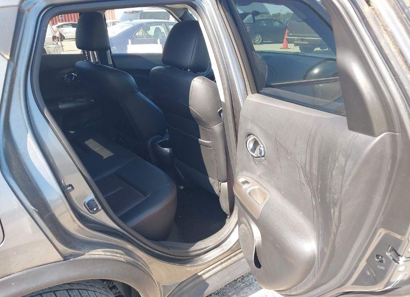 Photo 8 of 2011 Nissan Juke SL (VIN JN8AF5MV4BT025009)