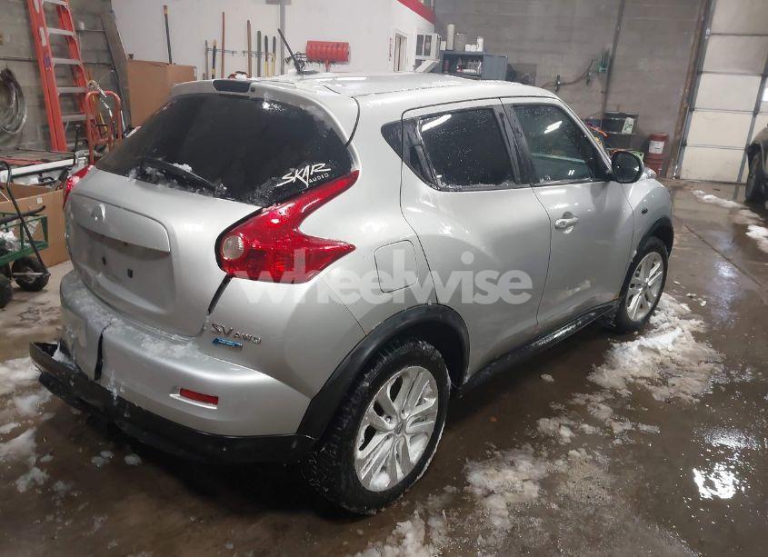 Photo 4 of 2013 Nissan Juke SV (VIN JN8AF5MV4DT205822)