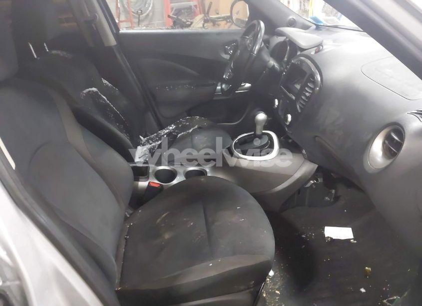 Photo 5 of 2013 Nissan Juke SV (VIN JN8AF5MV4DT205822)