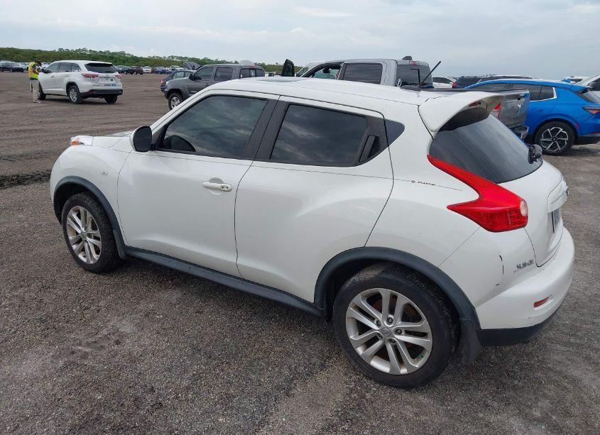 Photo 3 of 2013 Nissan Juke SL (VIN JN8AF5MV4DT213824)