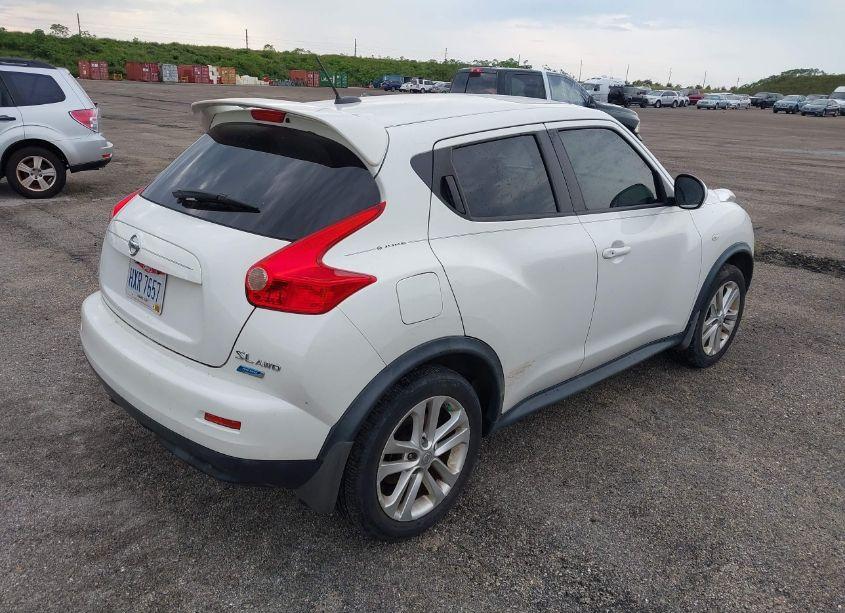 Photo 4 of 2013 Nissan Juke SL (VIN JN8AF5MV4DT213824)