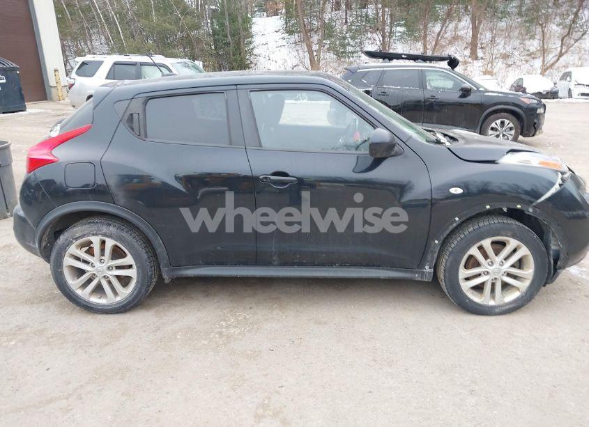 Photo 13 of 2013 Nissan Juke SV (VIN JN8AF5MV4DT224869)