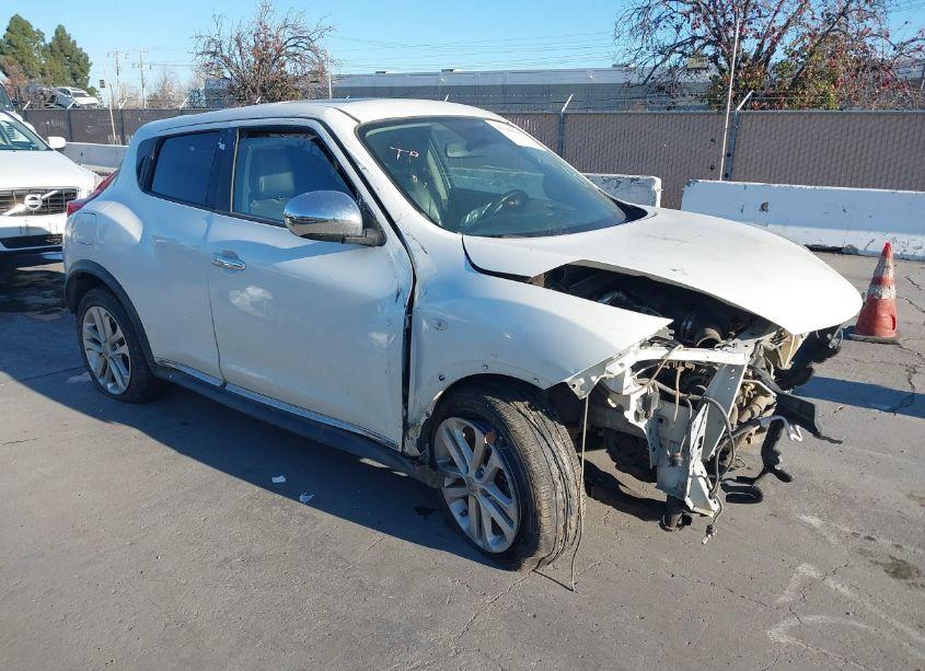 2013 Nissan Juke SL (VIN JN8AF5MV4DT226086) main photo