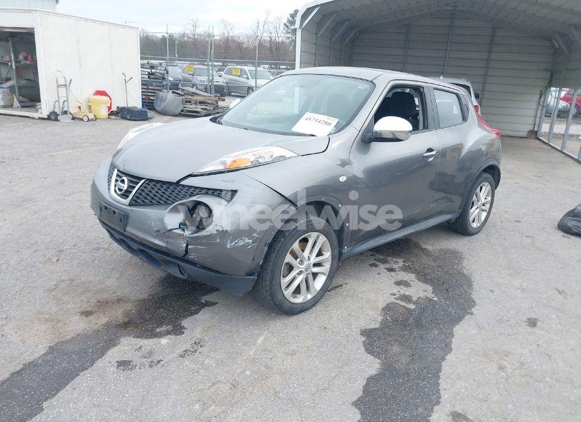 Photo 2 of 2013 Nissan Juke S (VIN JN8AF5MV4DT226928)