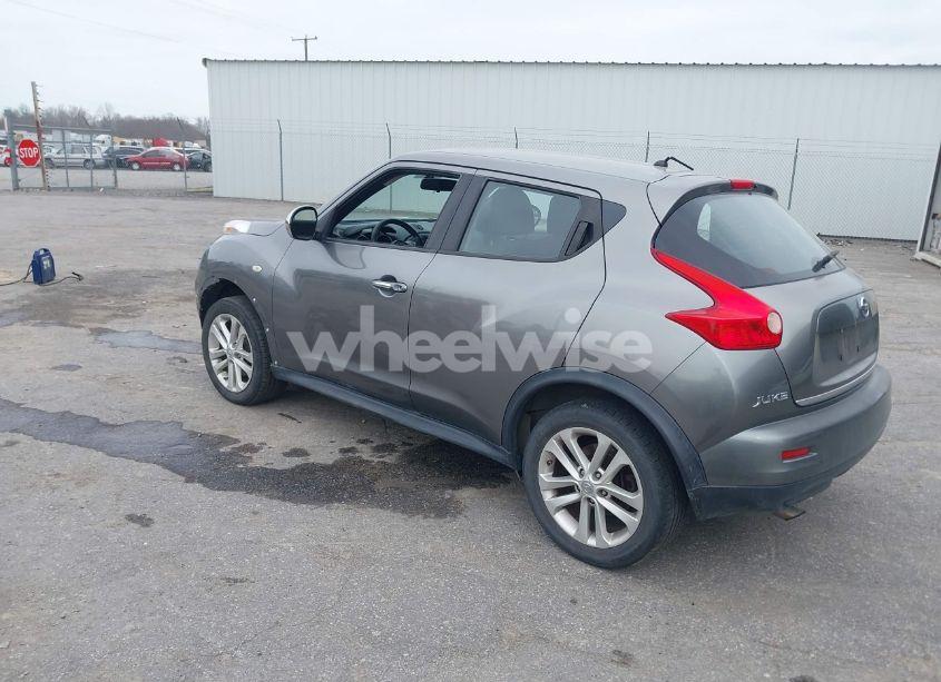 Photo 3 of 2013 Nissan Juke S (VIN JN8AF5MV4DT226928)