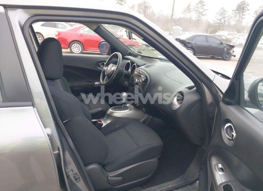 Photo 5 of 2013 Nissan Juke S (VIN JN8AF5MV4DT226928)