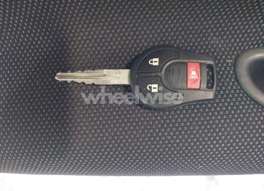 Photo 11 of 2013 Nissan Juke S (VIN JN8AF5MV4DT227772)