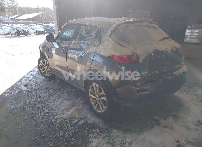 Photo 3 of 2013 Nissan Juke S (VIN JN8AF5MV4DT227772)