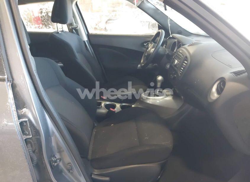 Photo 5 of 2013 Nissan Juke S (VIN JN8AF5MV4DT227772)