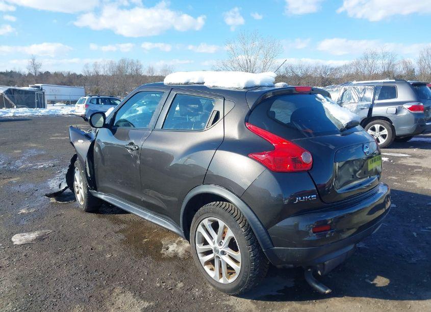 Photo 3 of 2013 Nissan Juke S (VIN JN8AF5MV4DT228484)