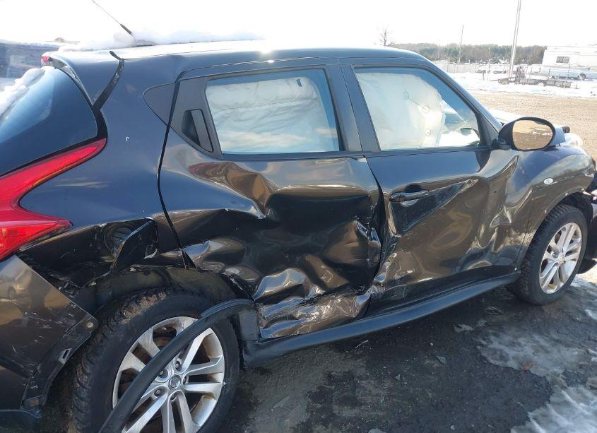 Photo 6 of 2013 Nissan Juke S (VIN JN8AF5MV4DT228484)